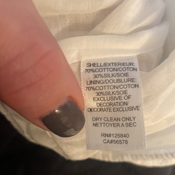 Intermix Aaron embroidered off shoulder top white lace bell sleeve Medium #U31 - Picture 5 of 9